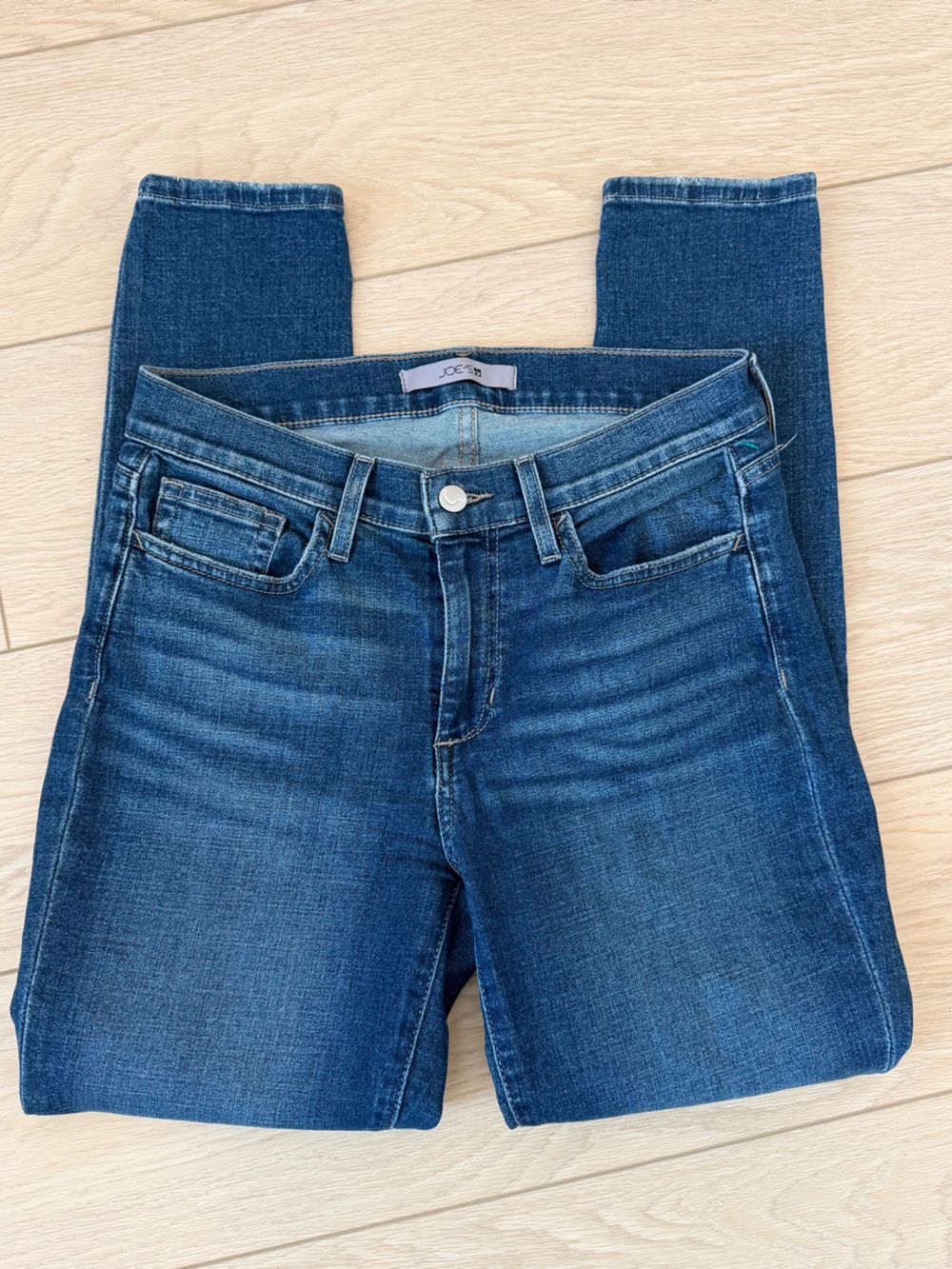 Joe's Jeans Women's Skinny in Deep Blue Wash